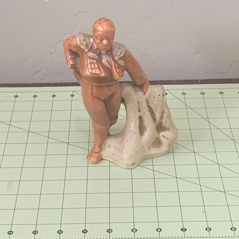 Vintage Ardco Fine Quality Porcelain Spanish Bullfighter Figurine 7"